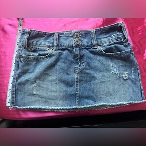american eagle 2000s mini-skirt